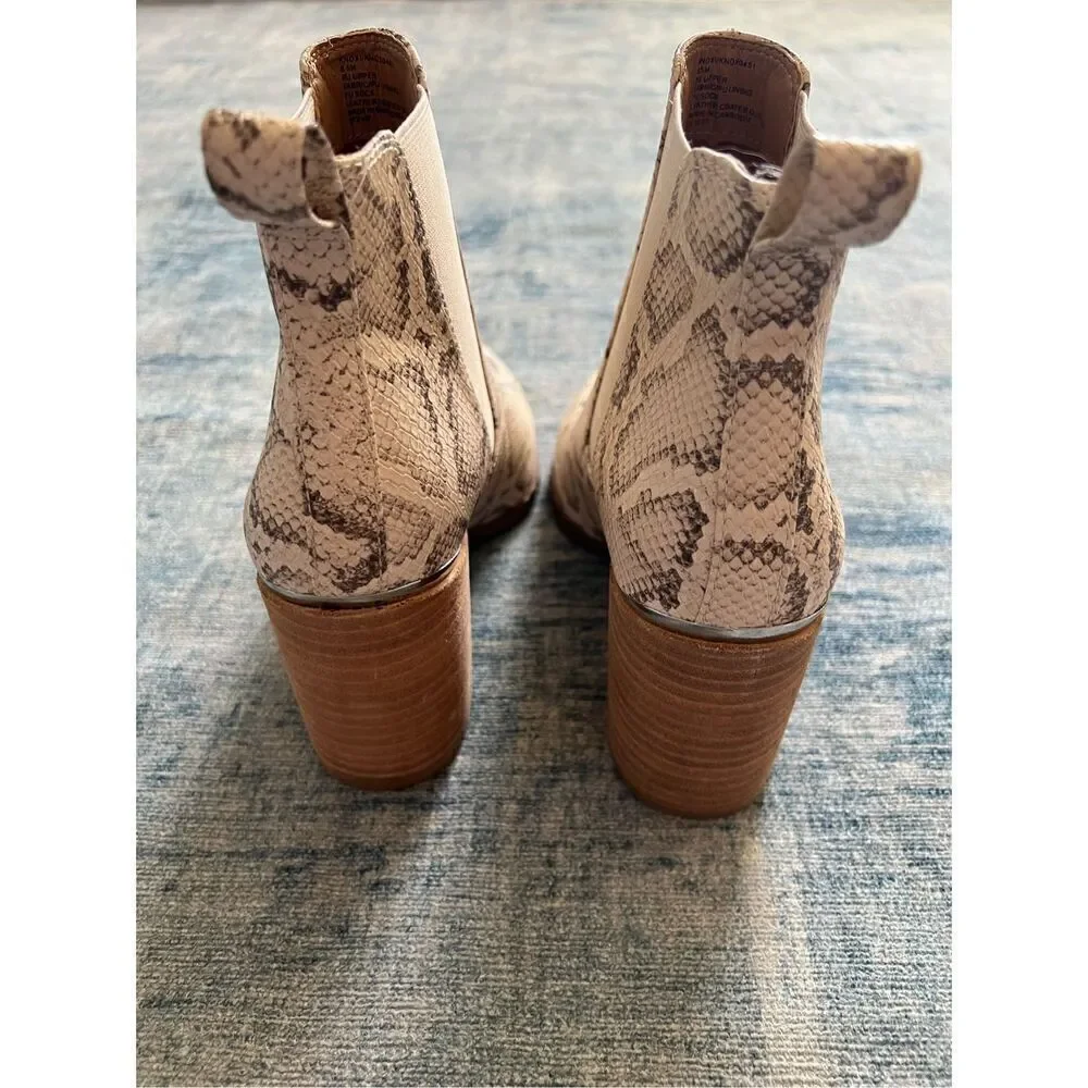 Steve Madden Cream Brown Snake Print Knoxi Pointed Toe Booties Size 8.5